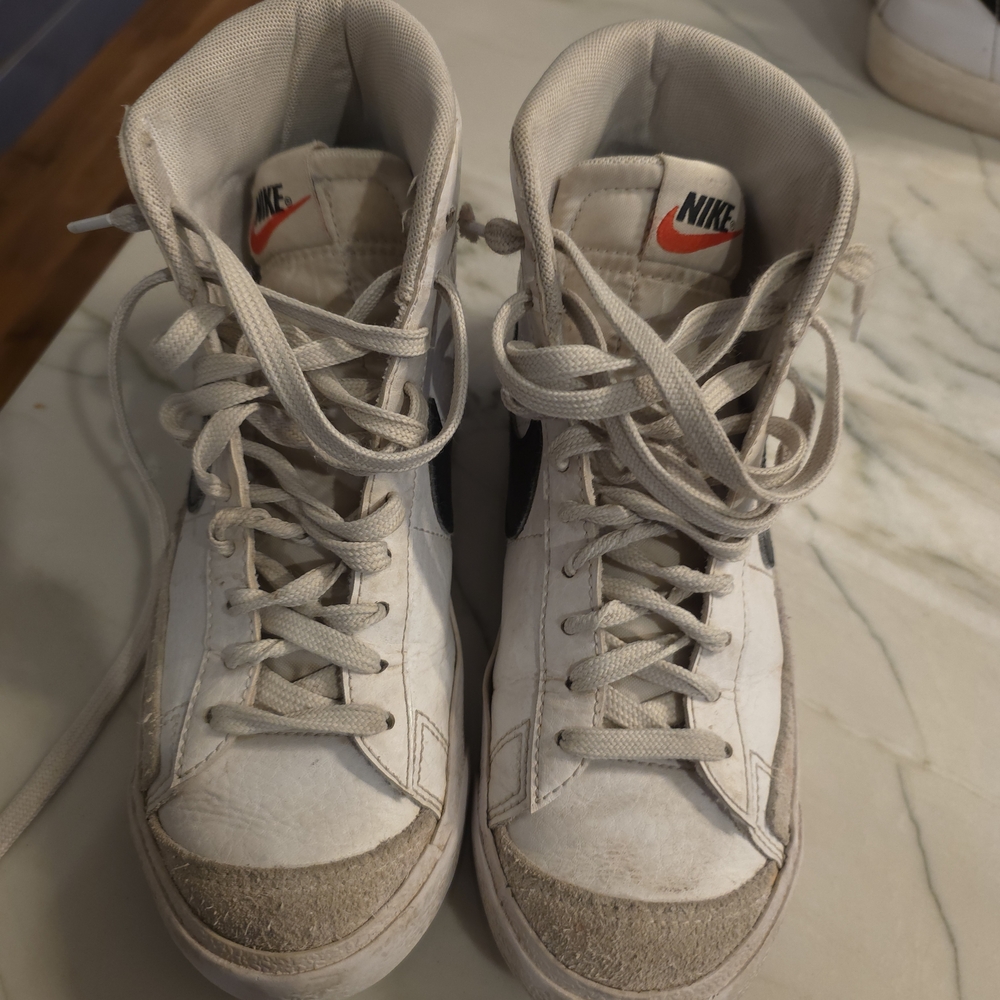 Nike High-Top Sneakers in White and Tan